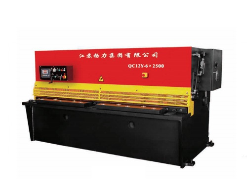 QC12K系列經(jīng)濟型數(shù)控液壓擺式剪板機